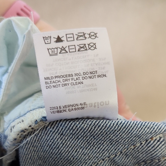 Reformation High Rise Straight Leg Jeans in Malta Wash - Size 25 - Picture 11 of 11